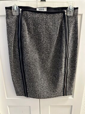 Moschino Black and White Tweed Pencil Skirt with Zip Detail